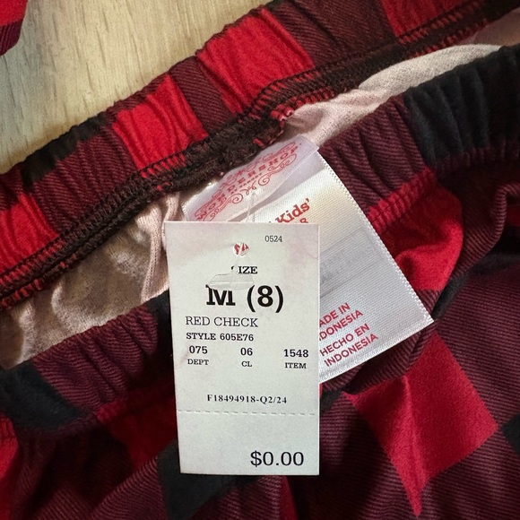 Buffalo plaid Kids Pajama Set - Picture 7 of 9